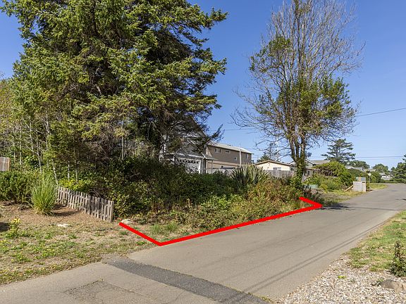 4th image of Tl 6600 Evergreen Ave