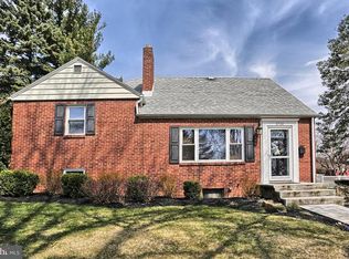 3736 Vista Ter, Harrisburg, PA 17111