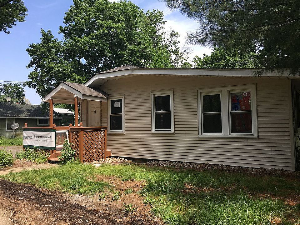 2nd image of 143 McKinley Ave