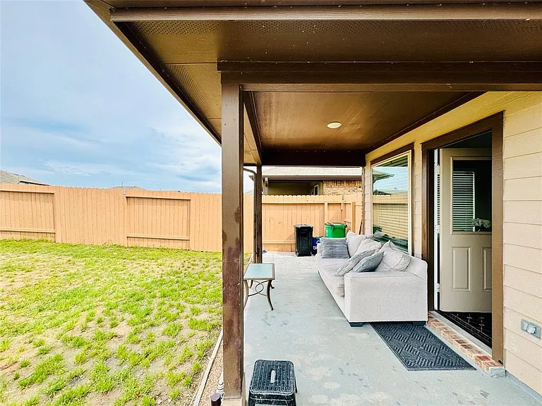 29618 Stanley Canyon Ln — Photo 26