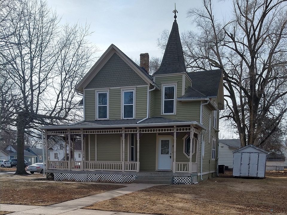 1st image of 805 W 10th St #1