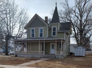 805 W 10th St #1, Fremont, NE 68025