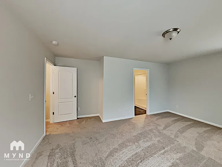 126 Forest Bend Way — Photo 6