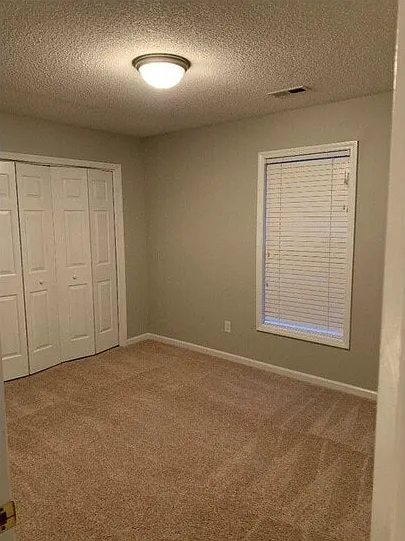 100 Castlebury Creek Ct — Photo 15