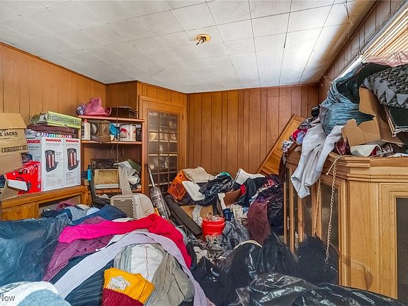 5th image of 7202 Woodland Ave
