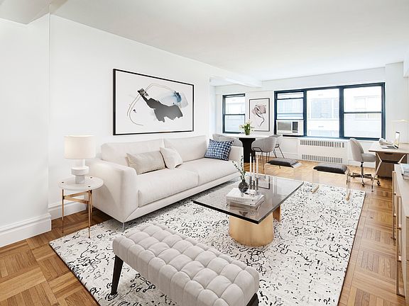 3rd image of 150 E 56th St APT 6A