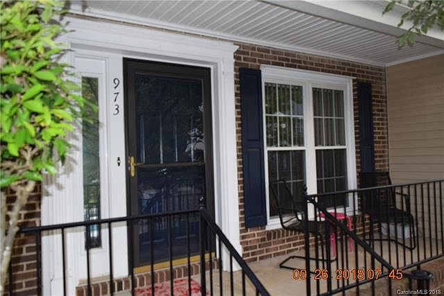 1st image of 973 Surry Ln