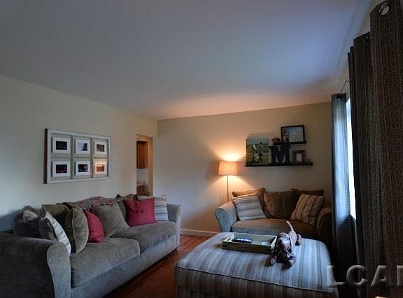 4th image of 158 Tower Dr