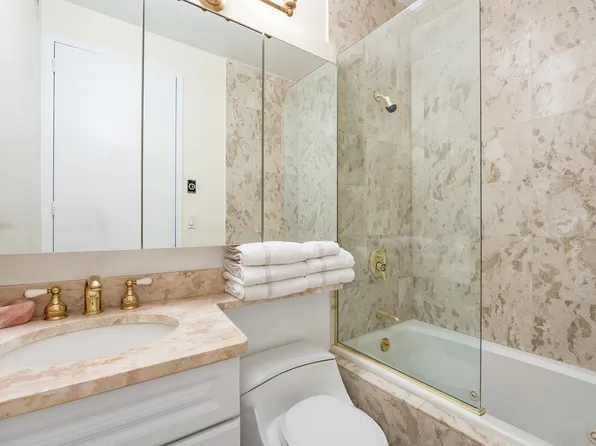 524 East 72nd Street image 29 of 30