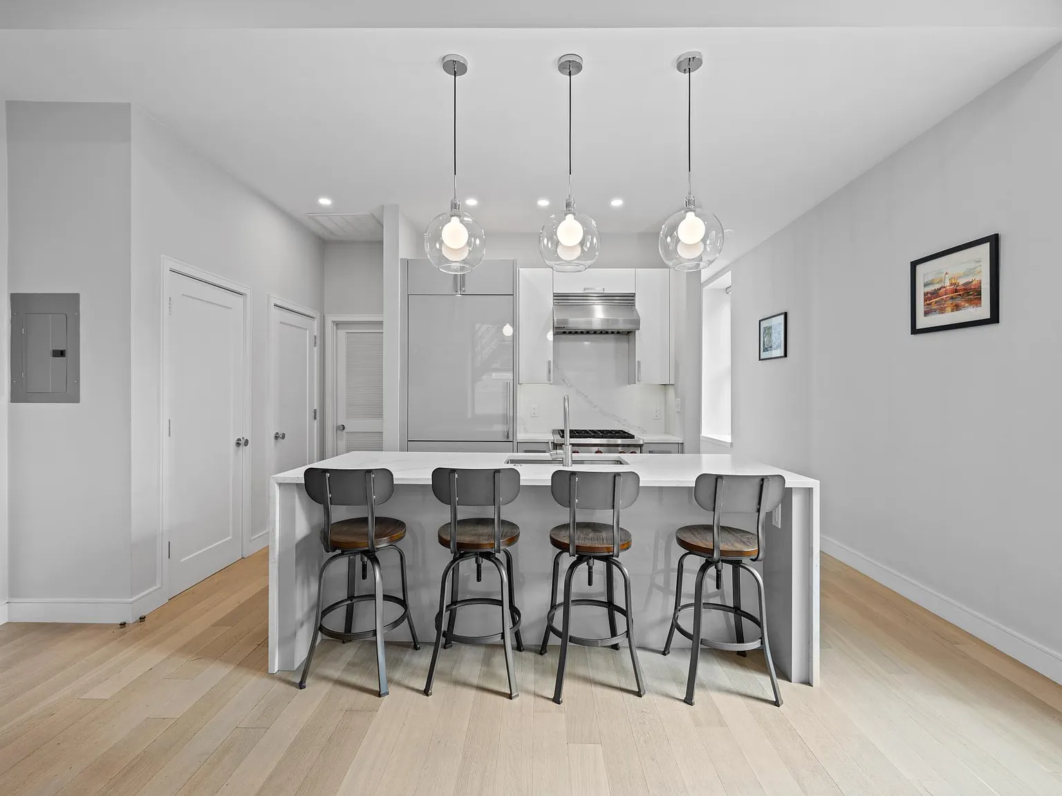 1 bed, 760 sqft, $4,500 — Photo 2