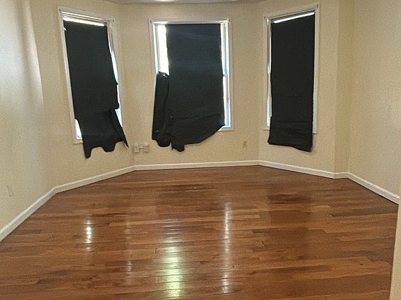 5th image of 142 Chadwick Ave Floor 1