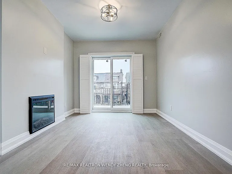 175 Grace St #1-3 — Photo 21