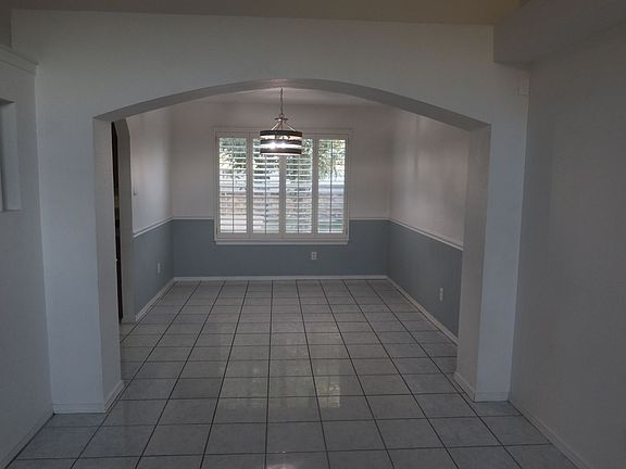 4th image of 12520 Twin Leaf Dr