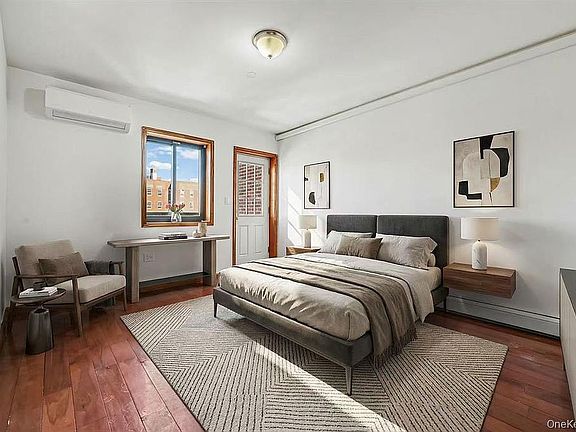 2nd image of 84-09 Queens Blvd #4B