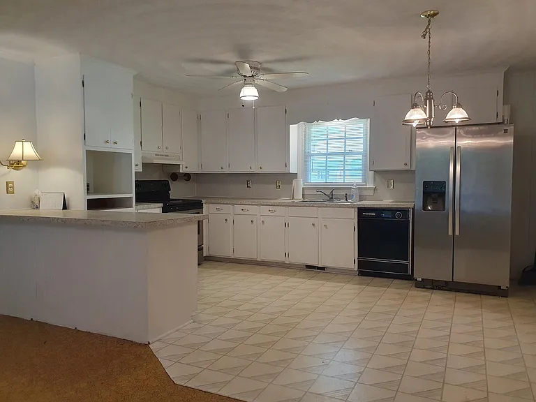 1110 Compass Creek Dr — Photo 12