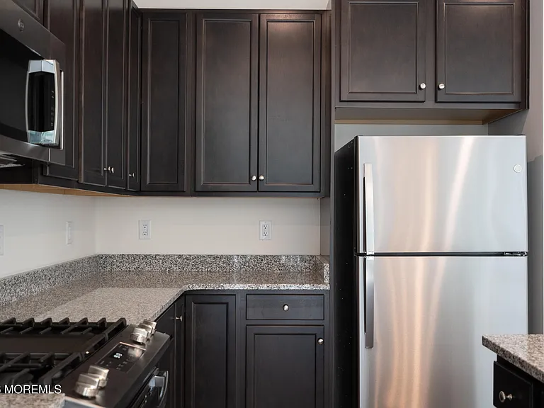 301 Holland Dr — Photo 16