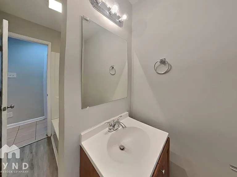 2611 Lake Harbin Rd — Photo 15