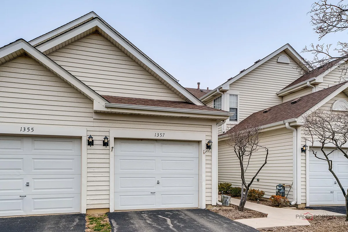 Building Photo - 1357 S Candlestick Way