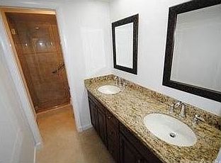 5th image of 4940 SW 94th Ave