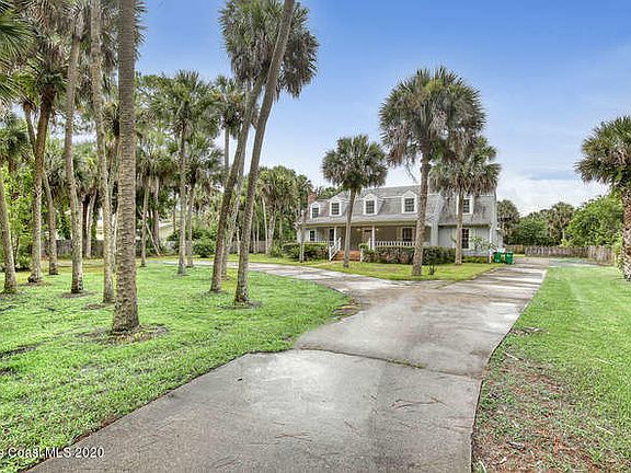 2nd image of 2851 Long Lake Dr