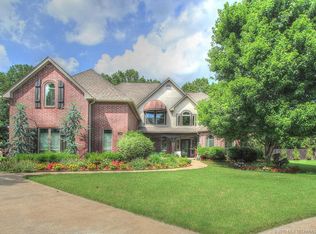 6301 S 5th St, Broken Arrow, OK 74011