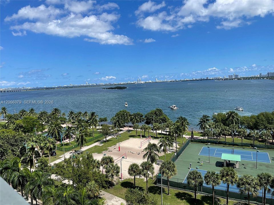 1st image of 1750 N Bayshore Dr