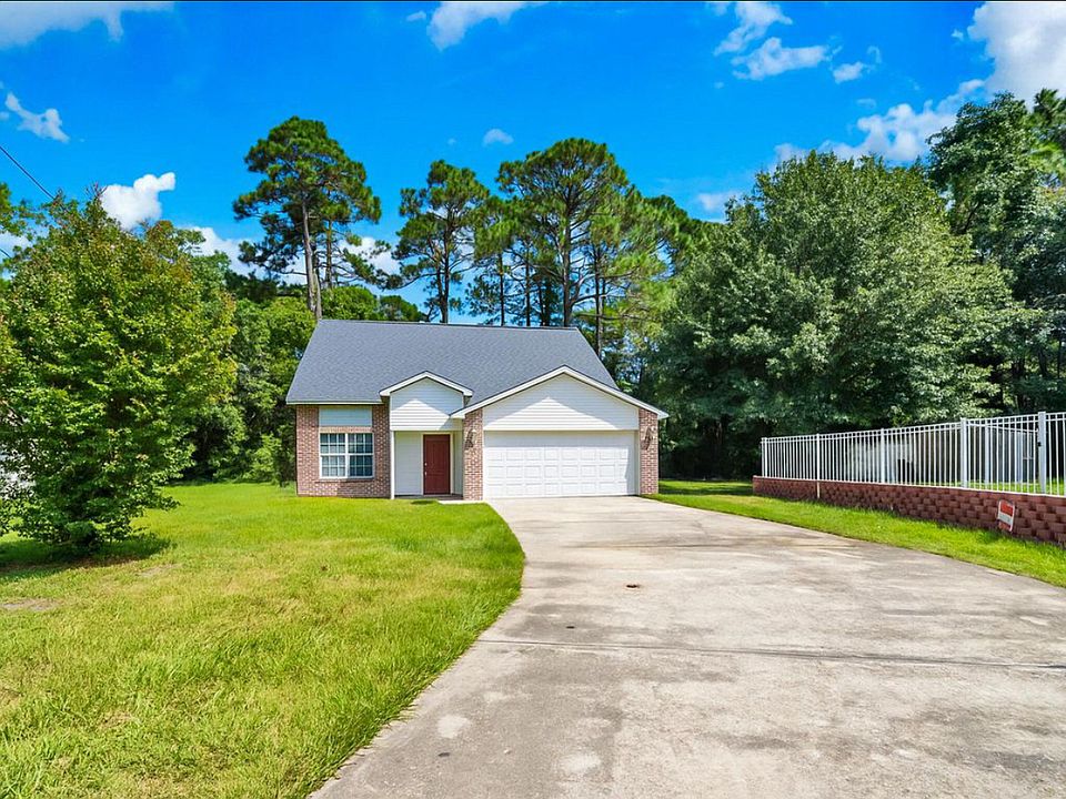 1st image of 1061 Quail Hollow Dr