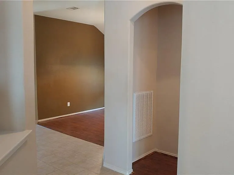 8512 Minturn Dr — Photo 25