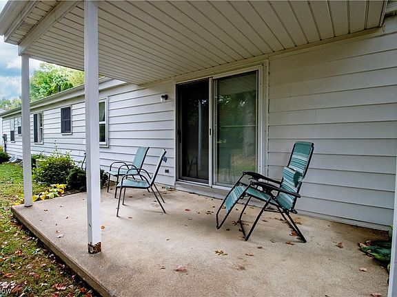 4th image of 1043 Buchholz Dr