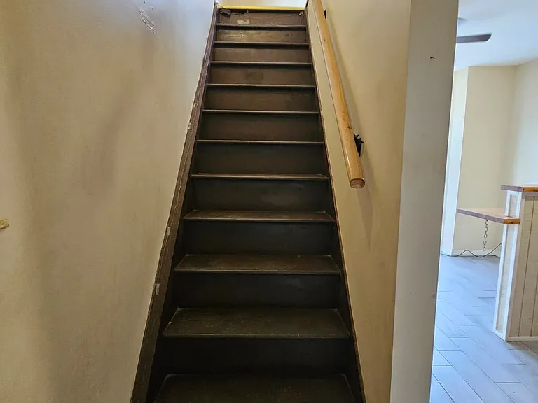 51 N Clinton St #5 — Photo 7