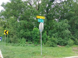 Pine Ave, West Chicago, IL 60185