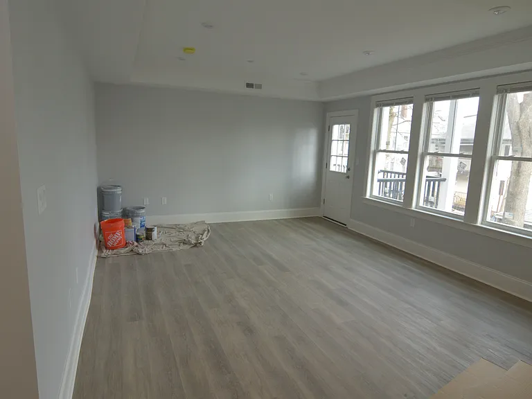 100 Brooks St — Photo 8
