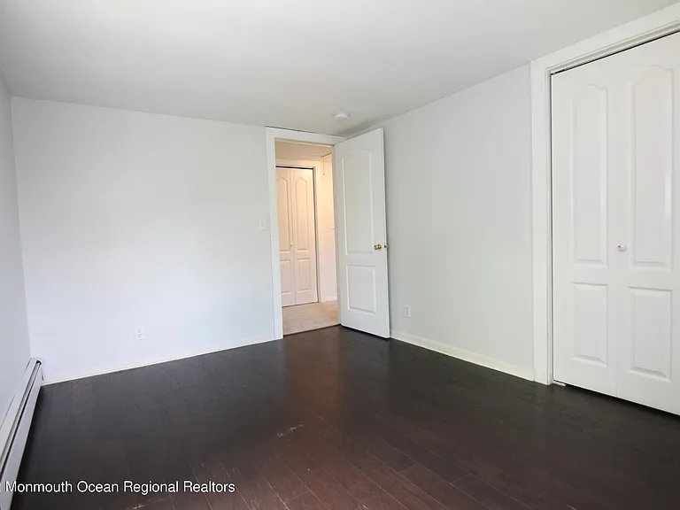 15-17 E Lincoln Ave #17 — Photo 15