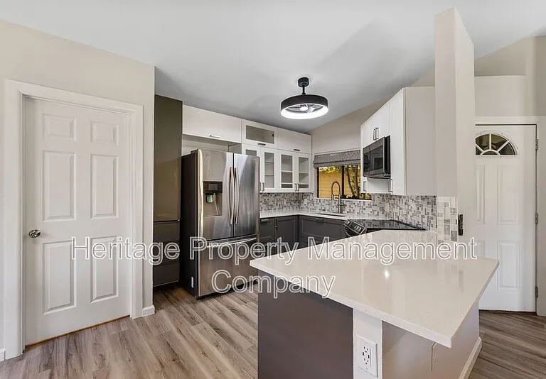 6715 Hickory Springs Dr — Photo 9