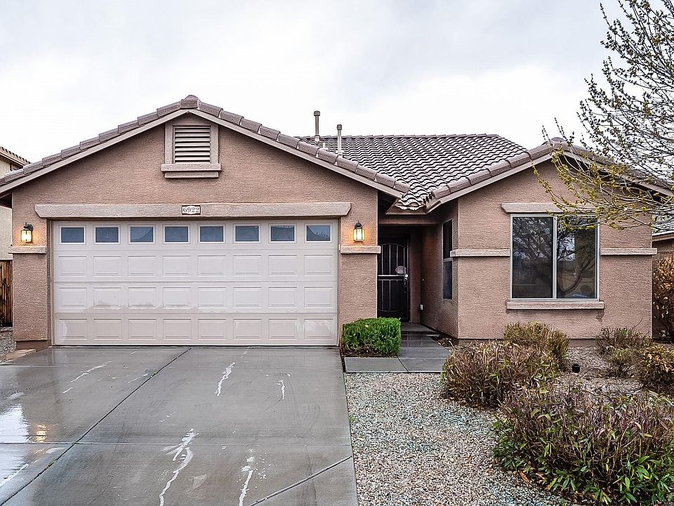 1st image of 6922 S 46th Ln