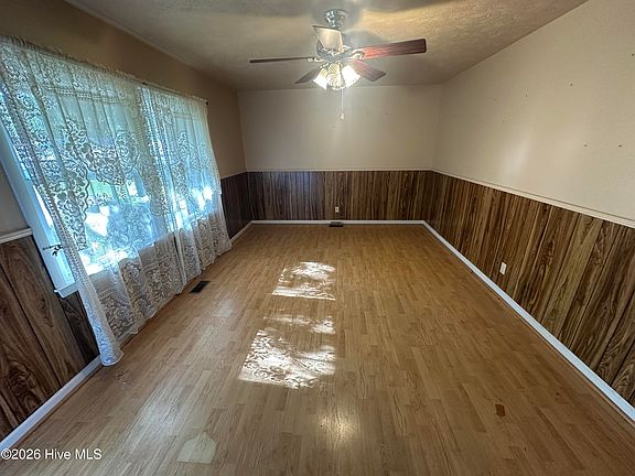 2nd image of 14180 Kiser Road