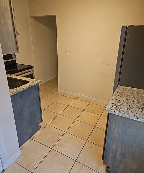 907 W Anderson St #B — Photo 3