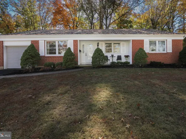 1744 Lark Ln, Cherry Hill, NJ 08003