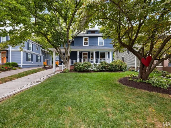 117 S Gore Ave, Saint Louis, MO 63119