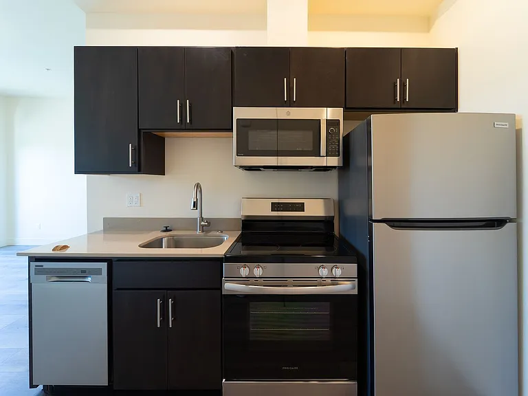 Capitol Hill Apartments — Photo 146