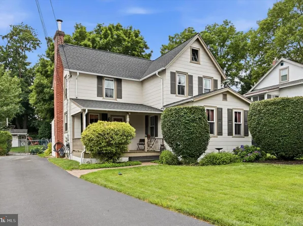 3 Maple Ave, Paoli, PA 19301
