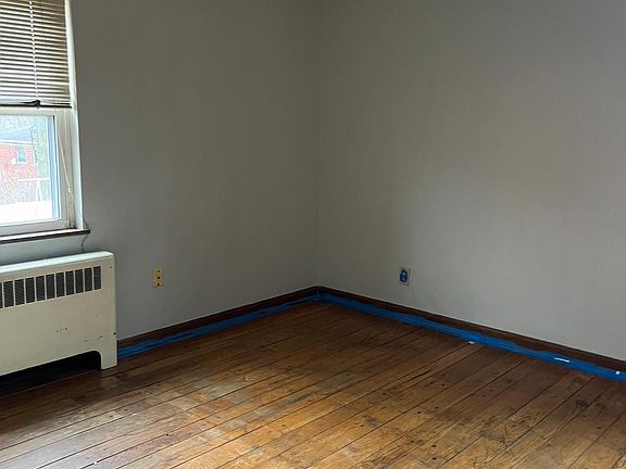 4th image of 849 Hermosa Ave #4