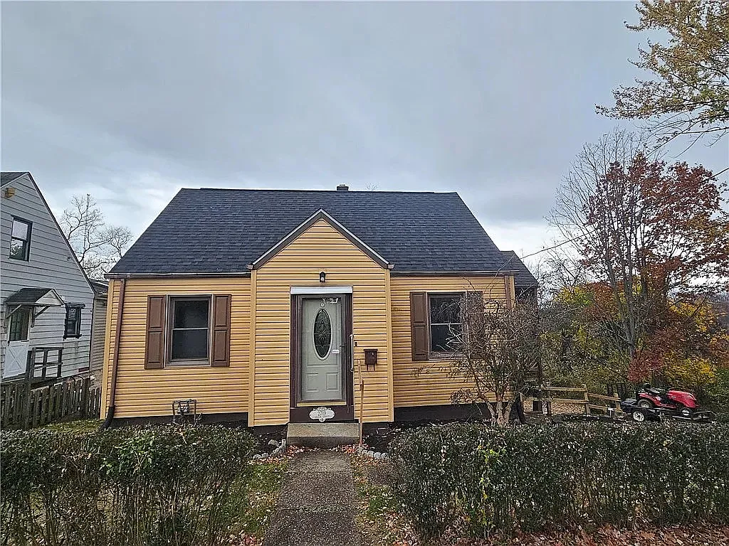 2719 Edison St photo 1