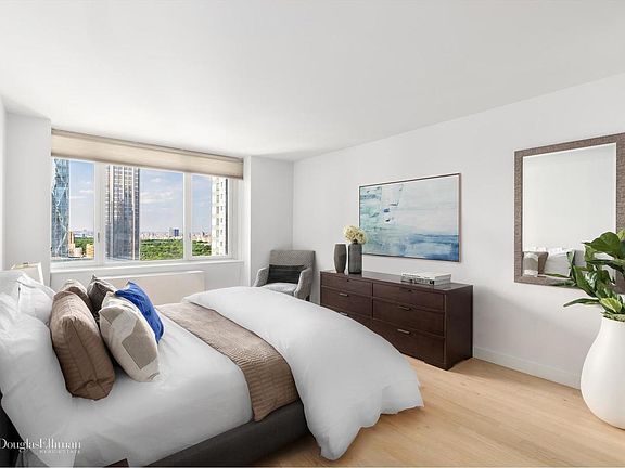5th image of 322 W 57th St APT 49M