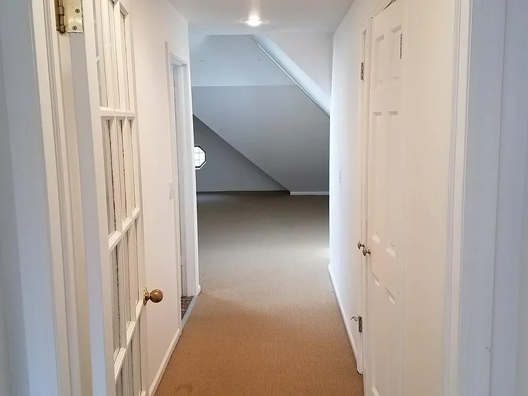 1903 W George St #2 — Photo 14
