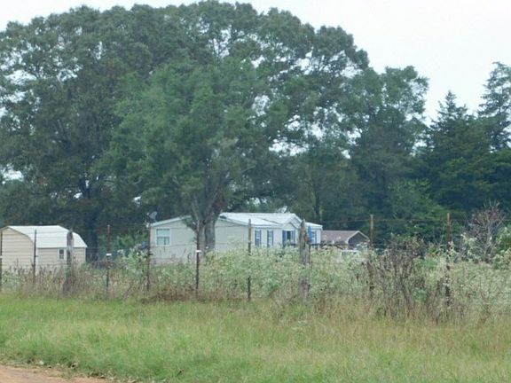 2nd image of 2332 Private Road 1105