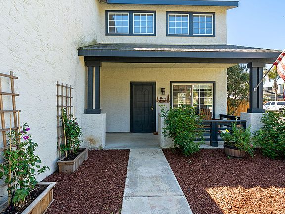 3rd image of 499 W Windsor Drive