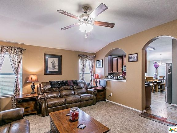 3rd image of 6123 Ambrose Cir