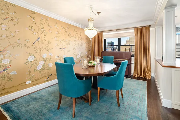 Sold by Compass | media 19