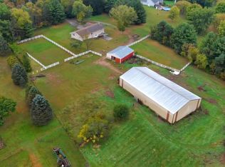 N6314 Paradise Dr, Burlington, WI 53105